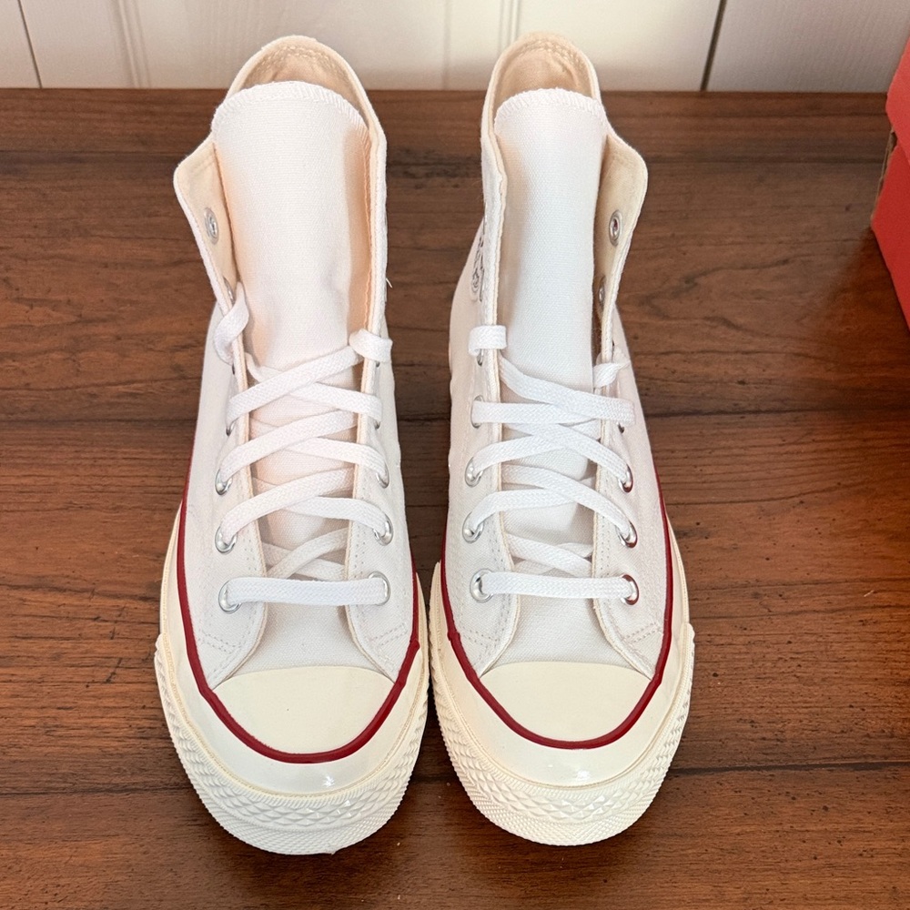 Converse Chuck Taylor All Star High Top White with Red Trim - Picture 2 of 6